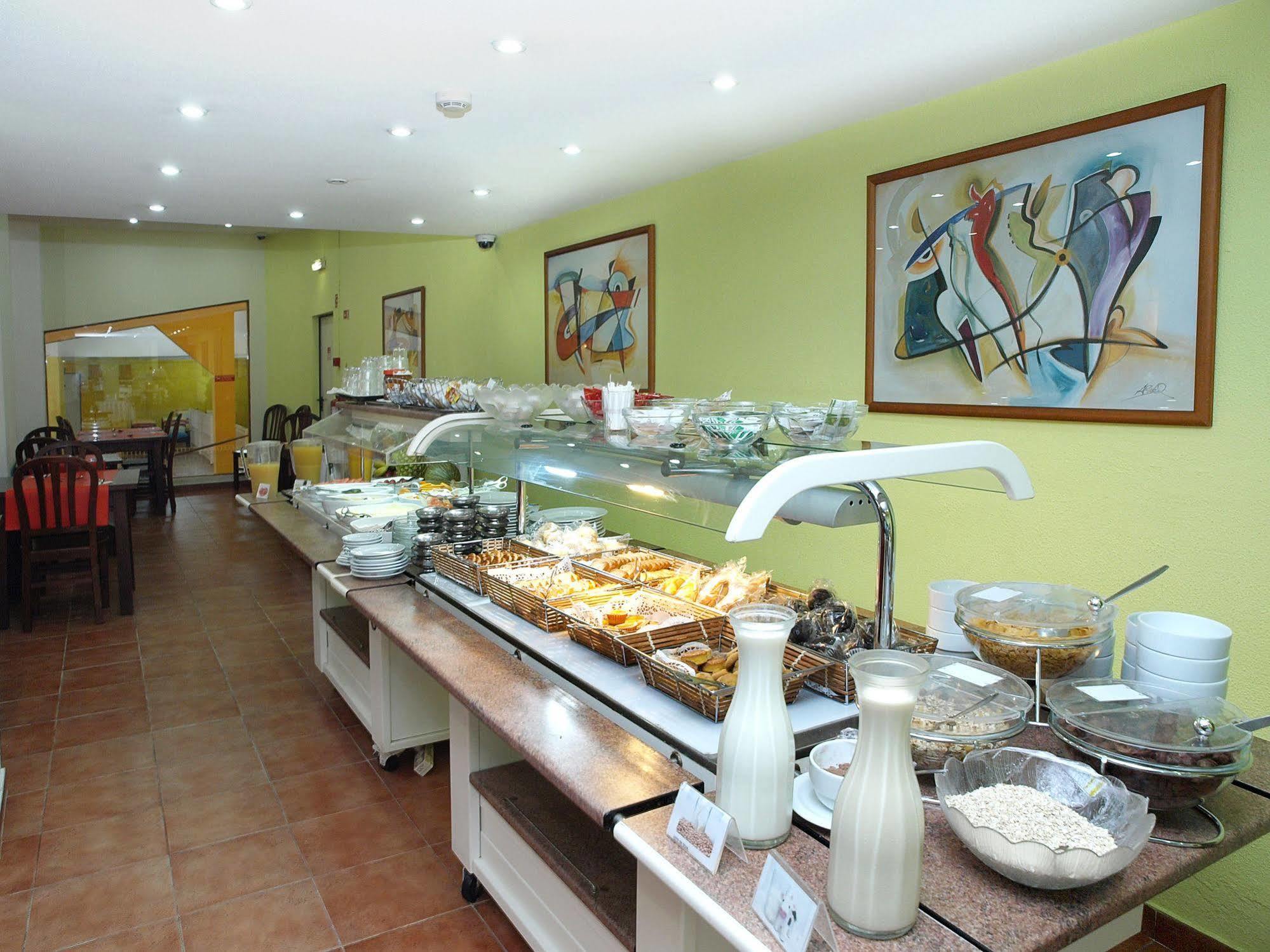 Portimao Center Hotel エクステリア 写真